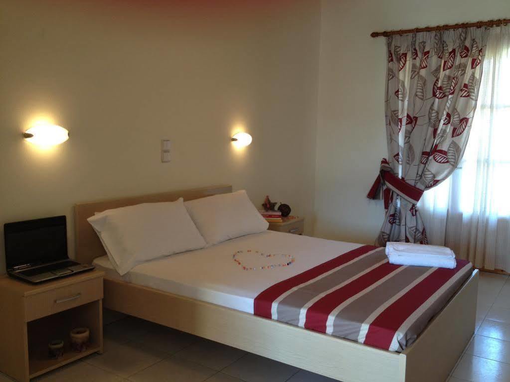 Antonio Studios Naxos City ภายนอก รูปภาพ