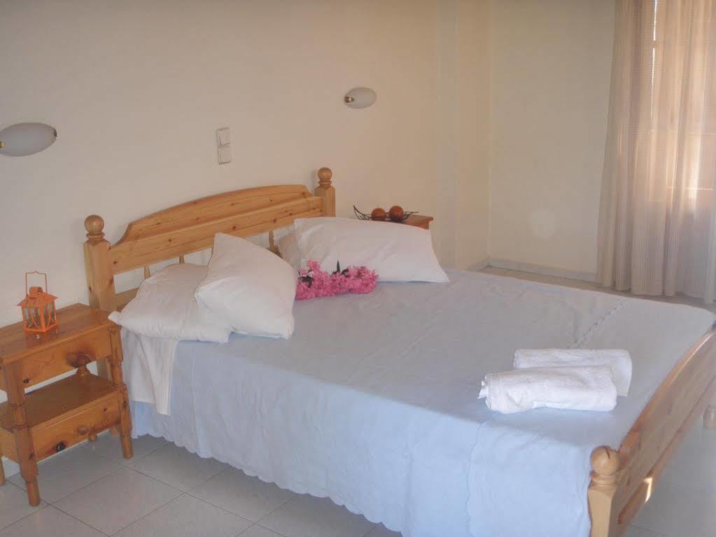 Antonio Studios Naxos City ภายนอก รูปภาพ